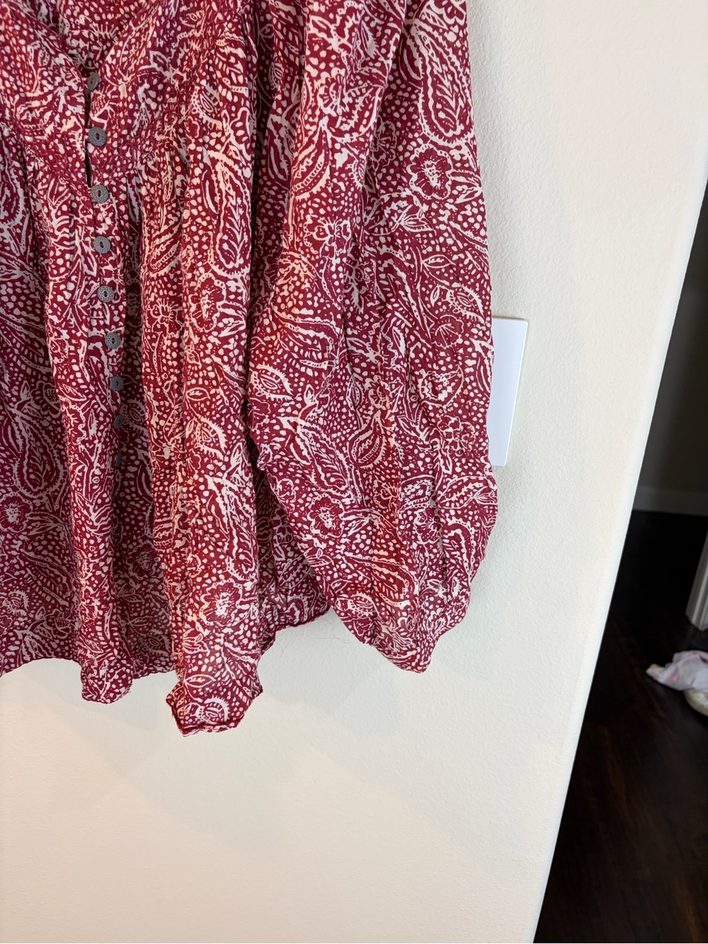 Free People Cool Meadow Printed Blouse Large Red Bandana Boho - Picture 2 of 8